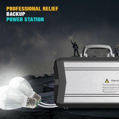 300 W ładowany energią słoneczną generator prądu litowego 220 V AC Outlet